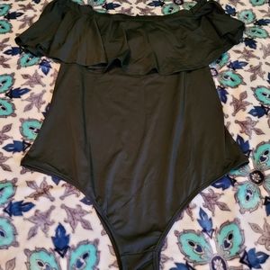 Nwot 1pc Ruffle Bathing Suit size 2X-Large